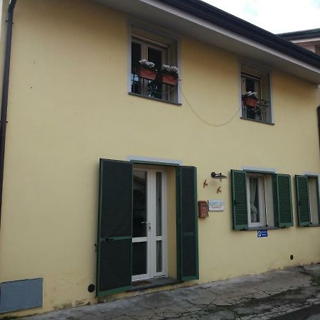 Casa Camilla Apartment Виареджо Екстериор снимка