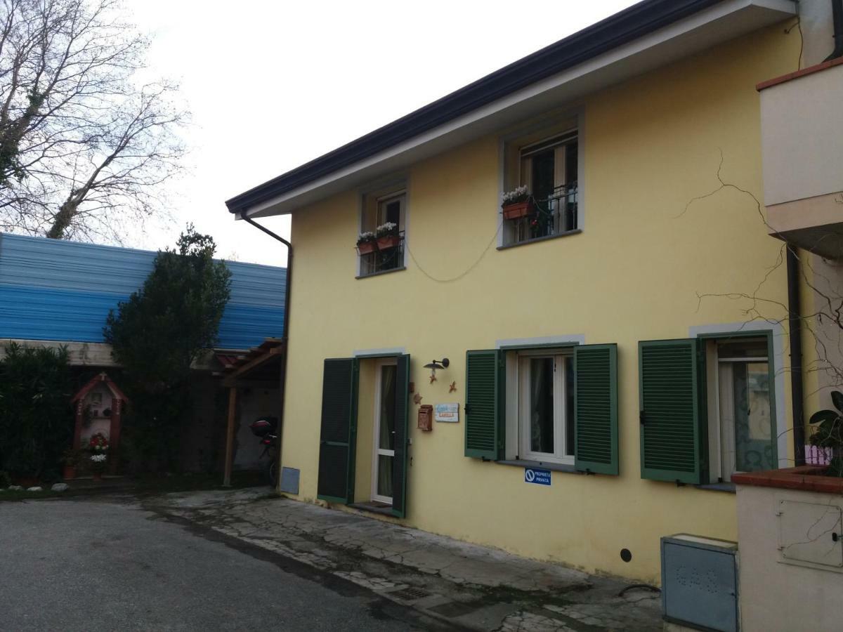 Casa Camilla Apartment Виареджо Екстериор снимка